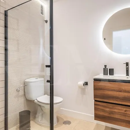 Elegant With Terrace And Pool Rems Appartement *