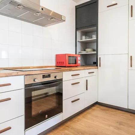Elegant With Terrace And Pool Rems * Torremuelle